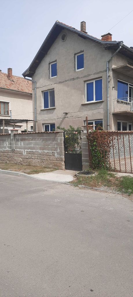 Продава се Къща в с. Ягода, Област Стара Загора - 177 кв.м за 452 €/кв.м - Снимка #1