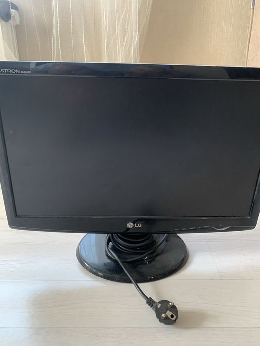 Продам монитор LG flаtron