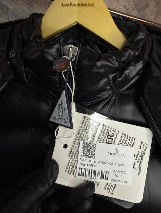 Geacă M.O.N.C.L.E.R Maya