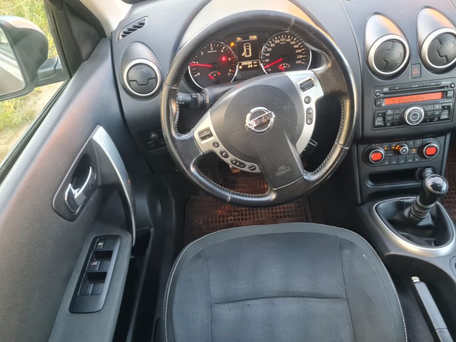 Nissan Qashqai 1.5 DCI 2011 Euro 5 216.000 Carte service