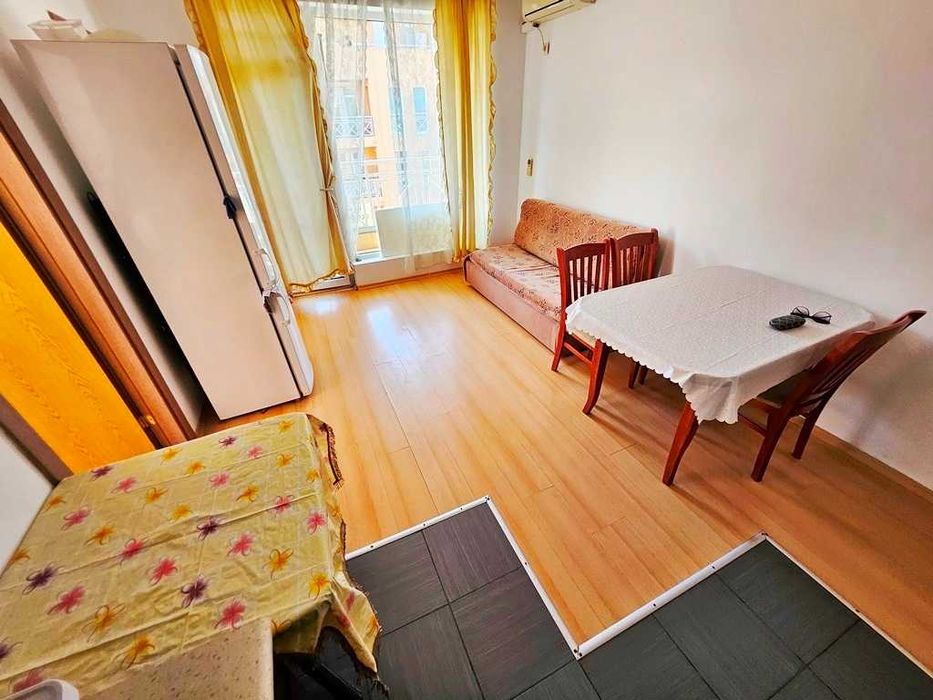 Продава се Тристаен апартамент в к.к. Слънчев бряг - 67 кв.м за 747 €/кв.м - Снимка #2