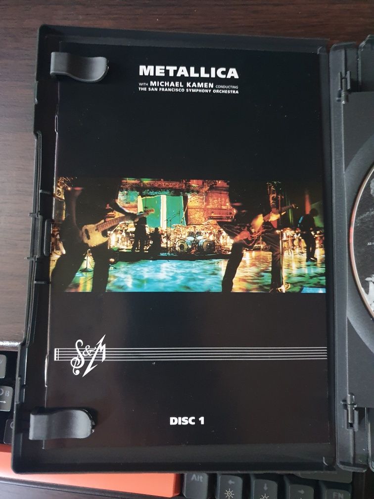 DVD METALLICA и симфонический оркестр