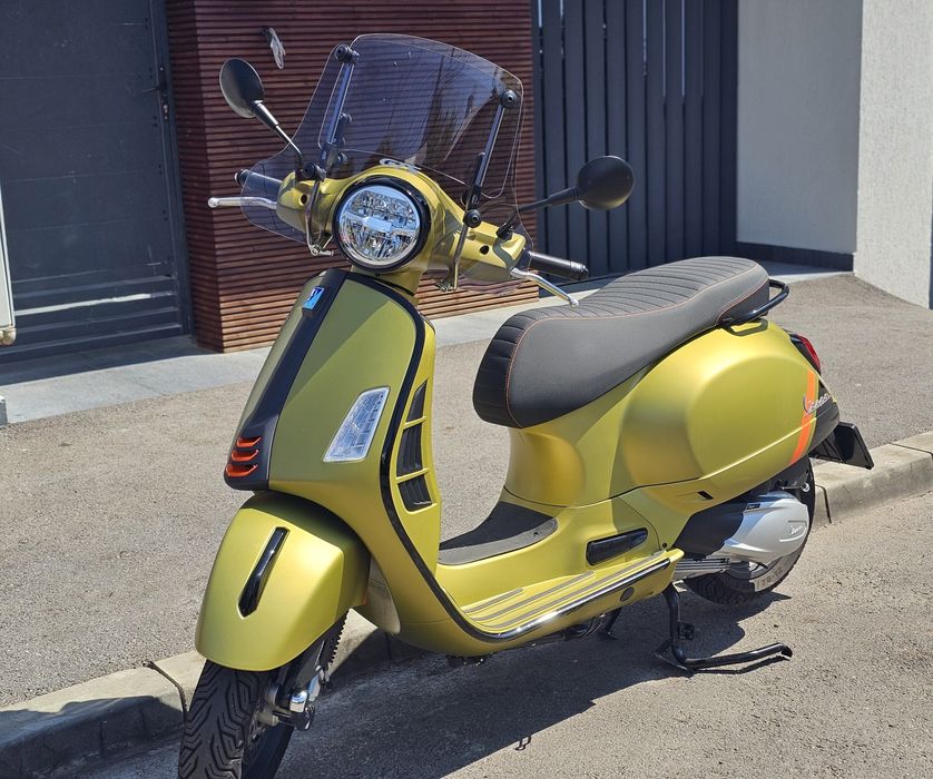 Vespa GTS 300 SuperSport 2024