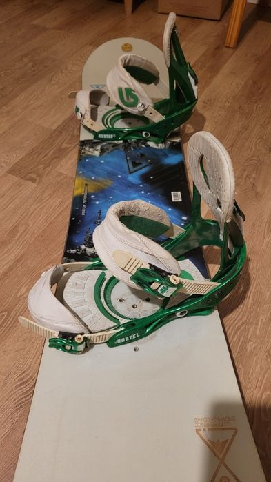 Placa snowboard Burton 157 cu legături Burton Cartel