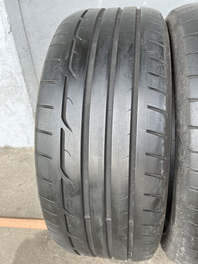 2 бр. летни гуми 225/45/19 Dunlop DOT 0619 4,5 mm