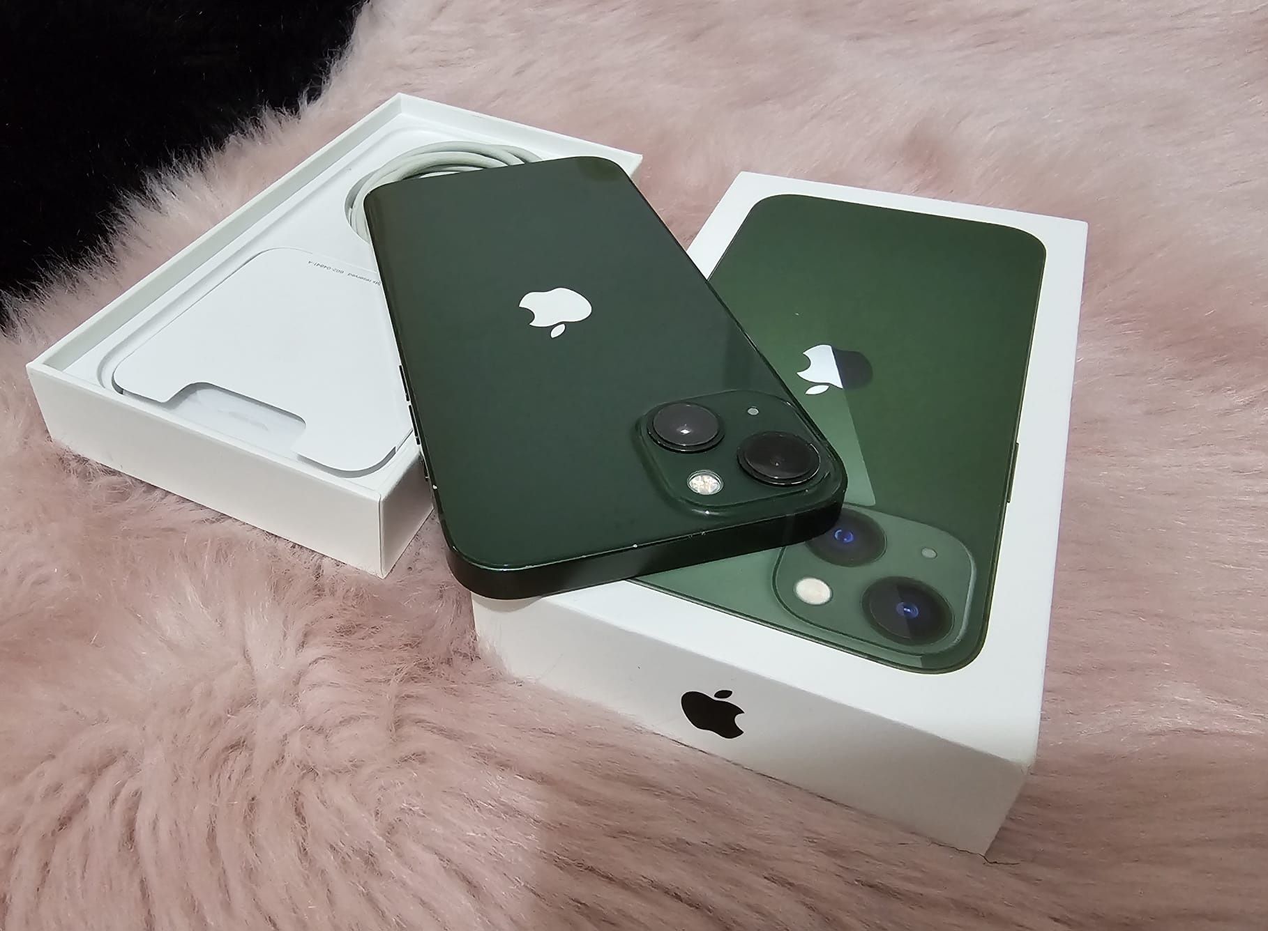 Iphone 13 GREEN, 128GB,  Neverlocked, garanție luna octombrie