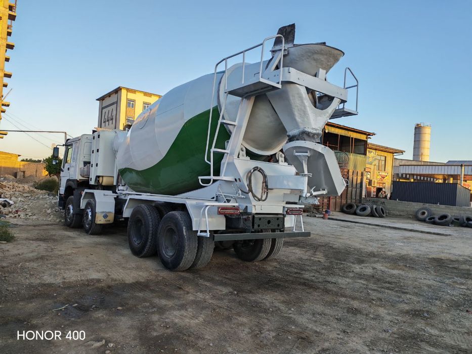 Миксер HOWO 12кублик заводской газлик