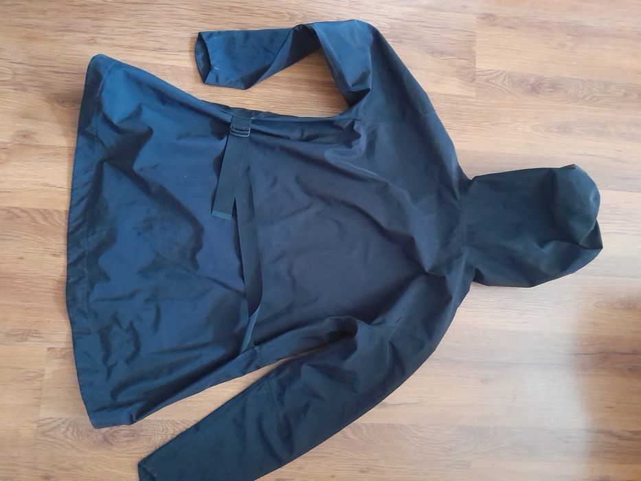 Nike tech дамско яке L размер.