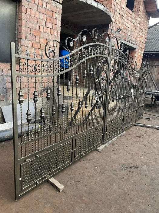 Garduri din fier forjat