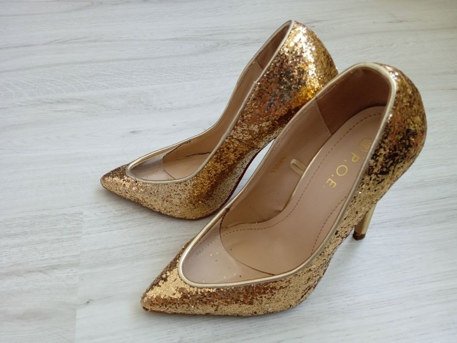 Pantofi paiete damă 35