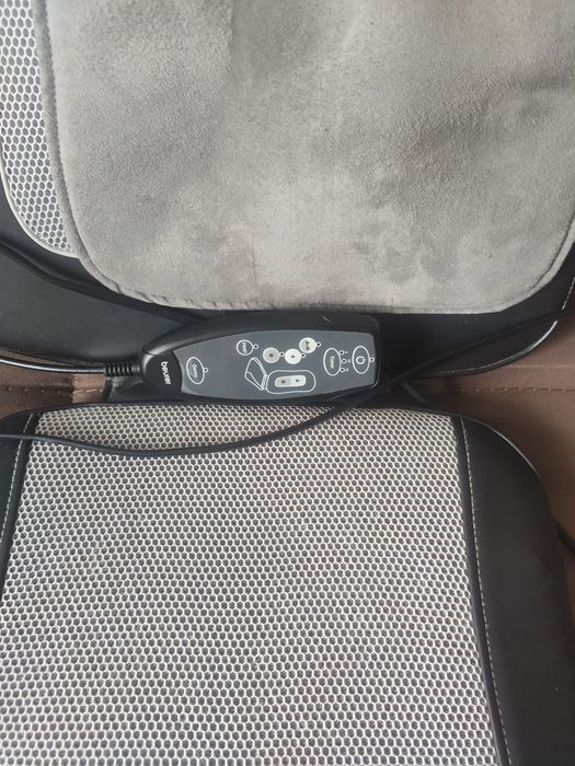 Масажираща седалка