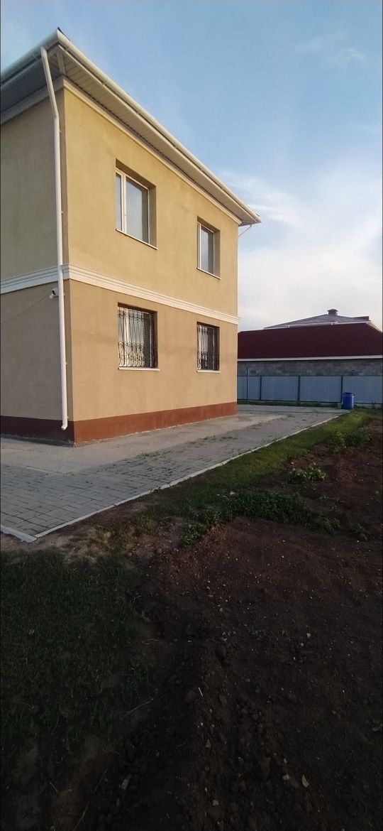 продам   коттедж