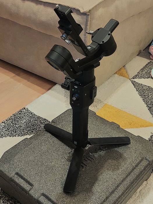 DJI Ronin-SC – стабилизатор за безогледални камери