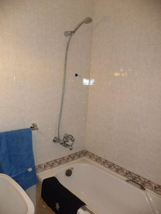 Дава се под наем Тристаен апартамент в Варна, Център - 75 кв.м за 425 € - Снимка #10