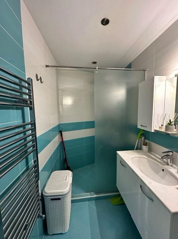 Дава се под наем Тристаен апартамент в София, Младост 2 - 100 кв.м за 1100 € - Снимка #8