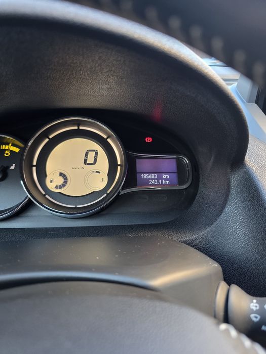 Renault MEGANE  1.6 dci  130 cp. 2015