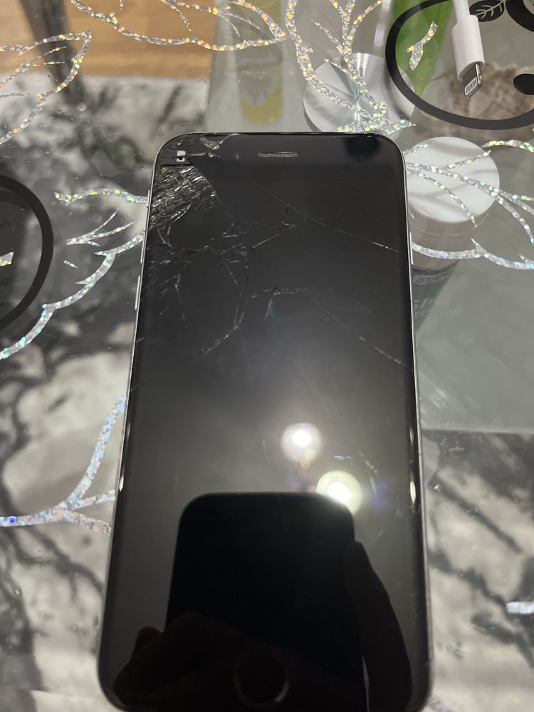 Телефон iphone 6