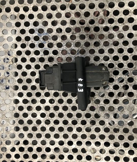 Contact cu cheie BMW Seria 1 E87 [2004 - 2007] Hatchback