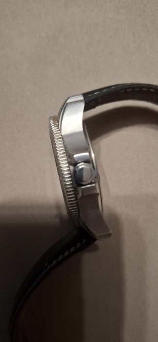 Часовник Rekord  10at.