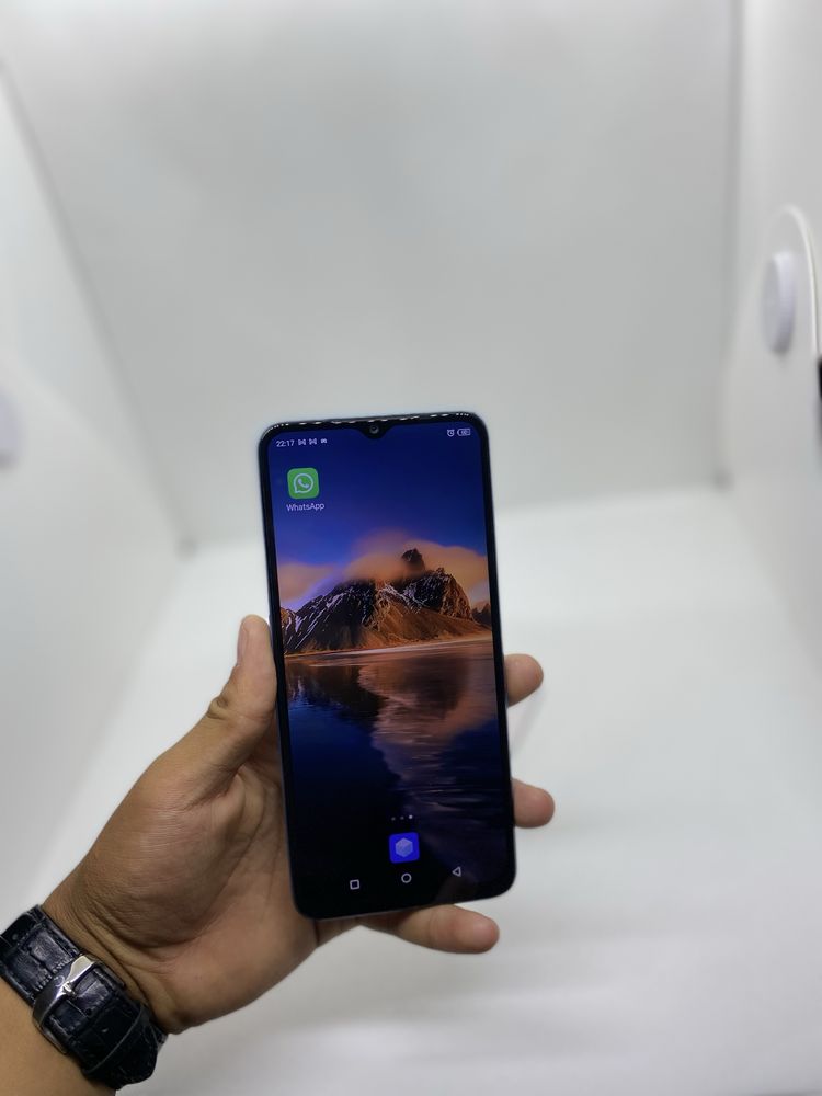 Infinix Hot 30i.