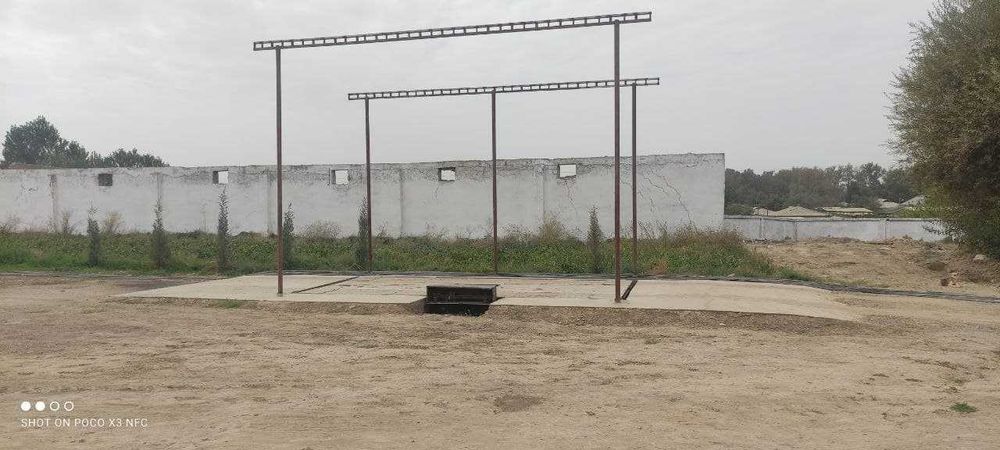 Продам 1,3 Га под производство посёлок Галлякудук , Ахангаран