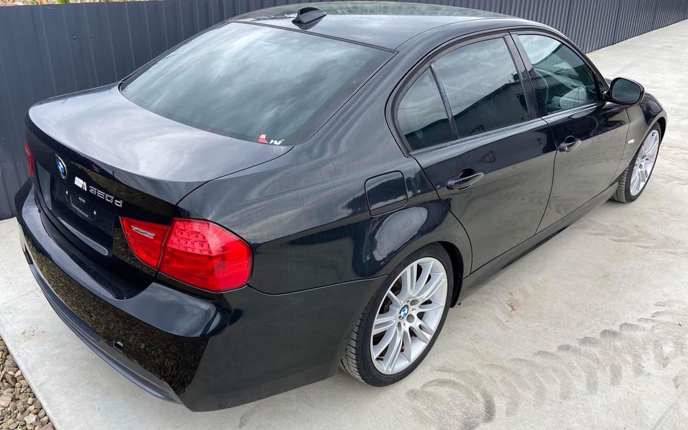 Dezmembrez BMW 320d LCI N47 2.0d 177cp,Navigatie,Recaro incalzit,FLA