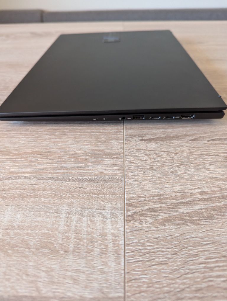 Ноутбук ASUS Vivobook S 16X S5602ZA
Ноутбук в отличном состояни