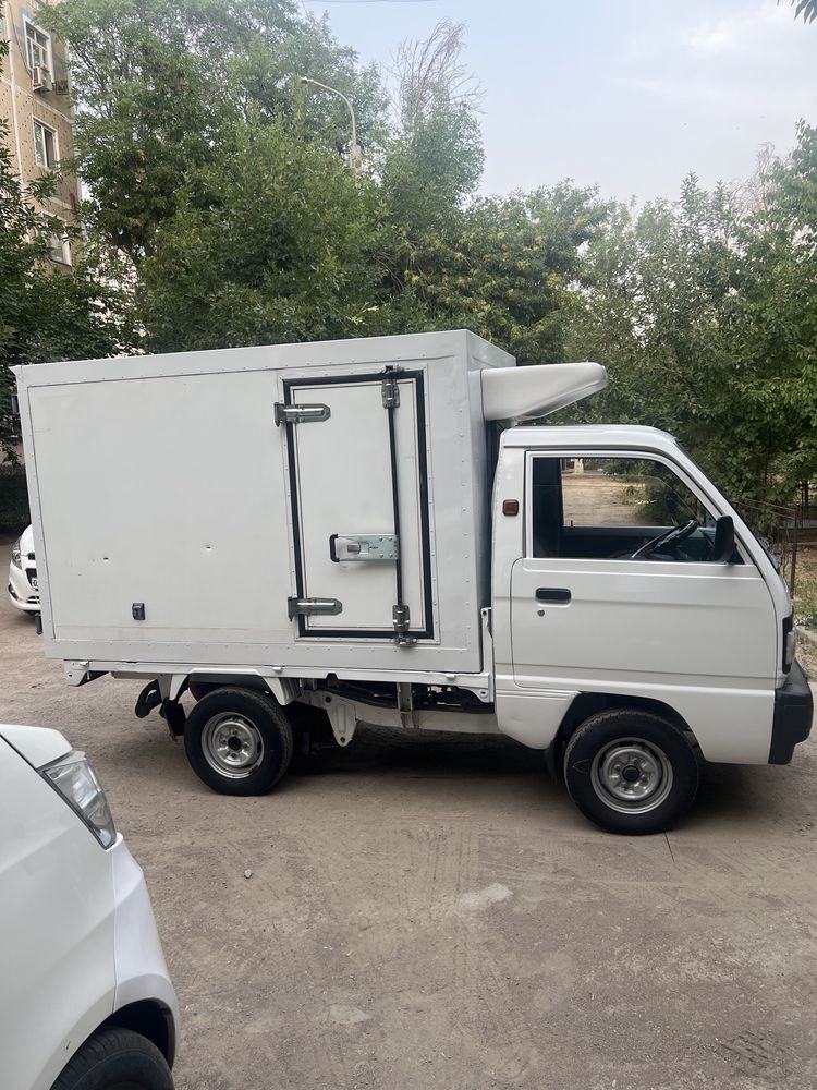 LABO refregirator holodilnik 4m3