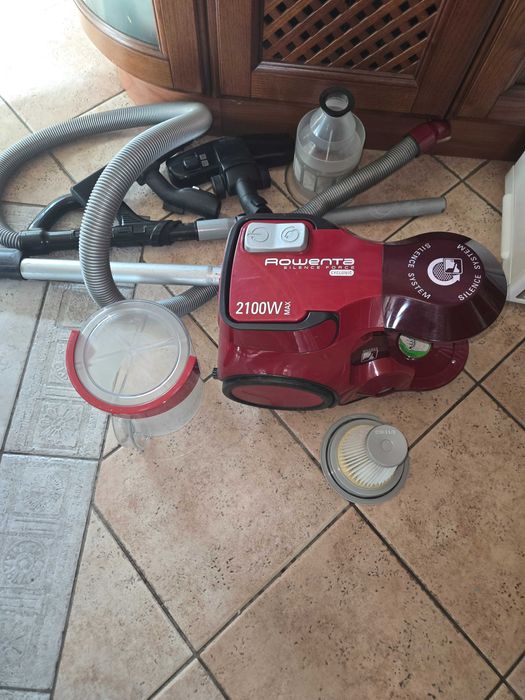 Прахосмукачка Rowenta silence force cyclonic 2100w