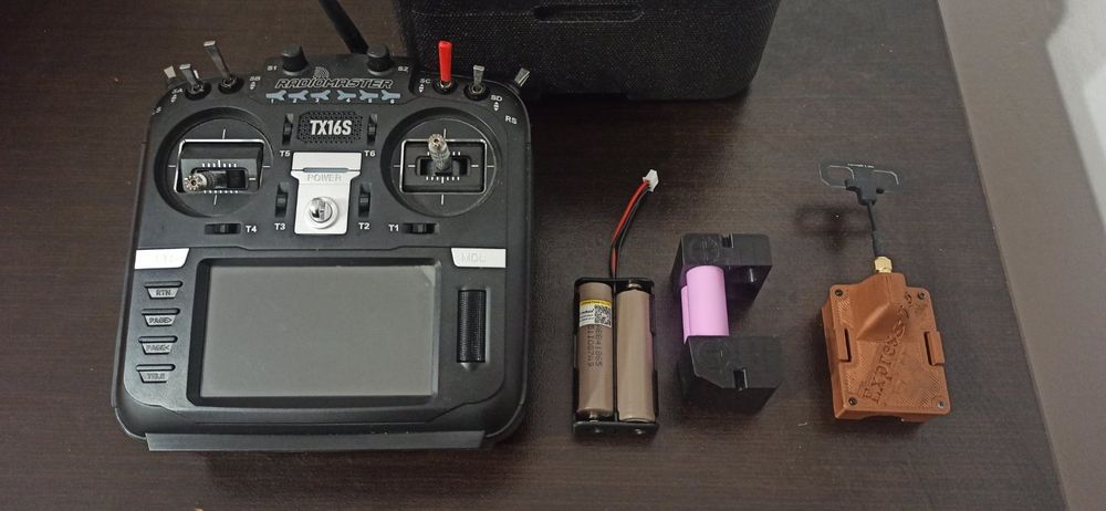 Radiomaster tx16s