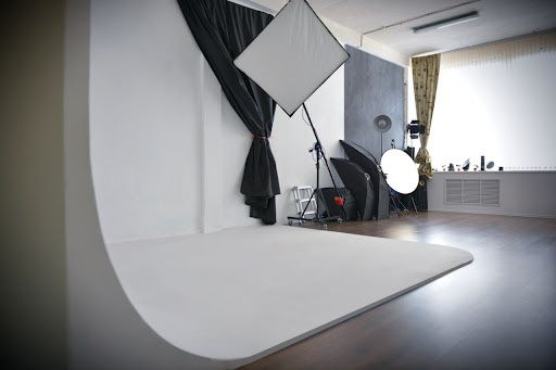 Аренда циклорамы в  фотостудии 1 час 200.000 сум