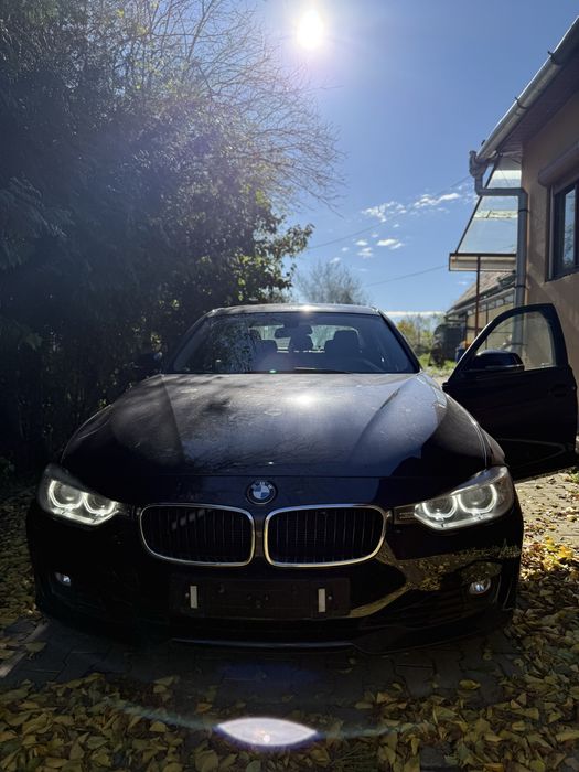 BMW Seria 3 F30 320 I