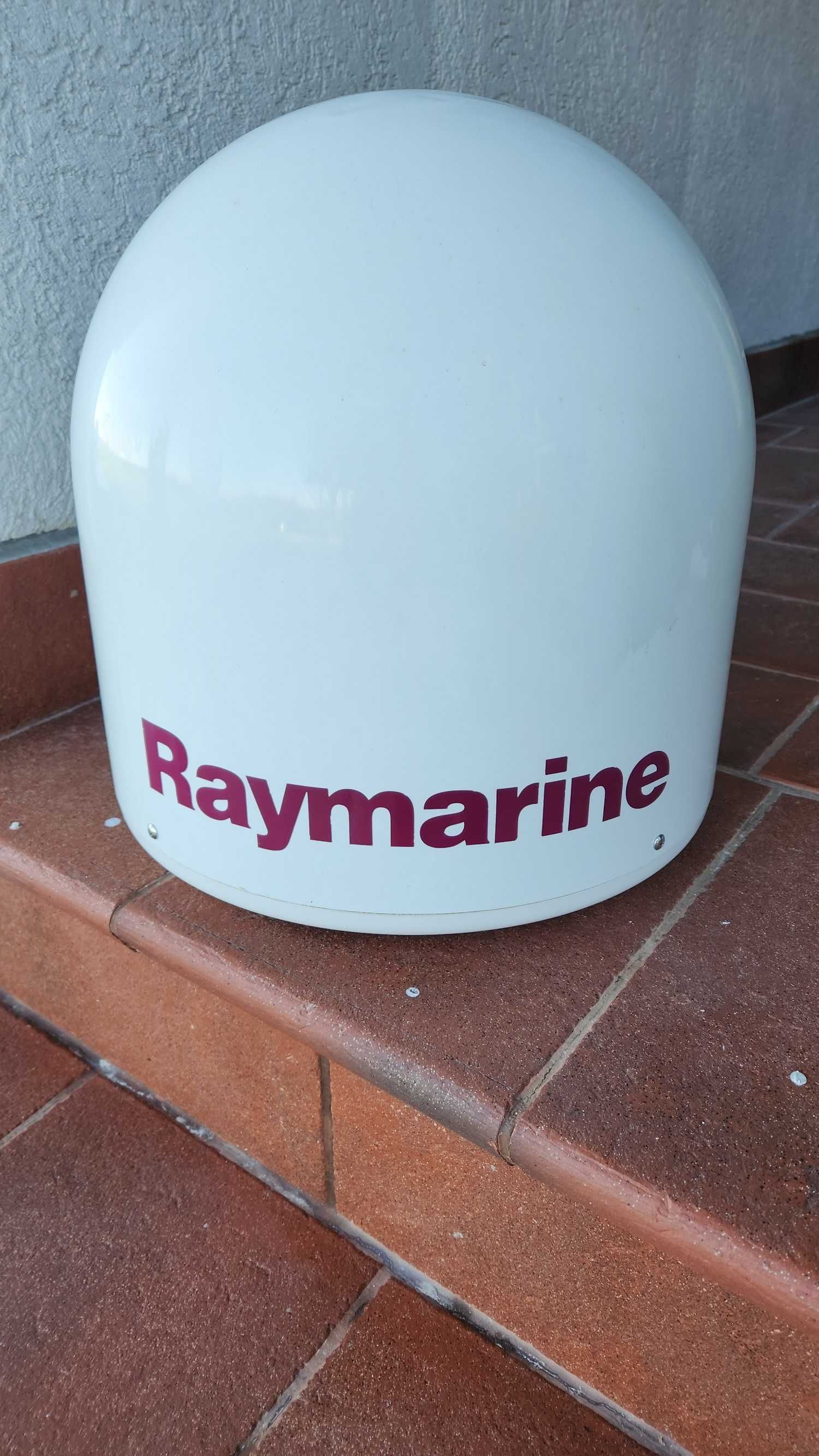 Raymarine Сателитна антена за лодка/яхта