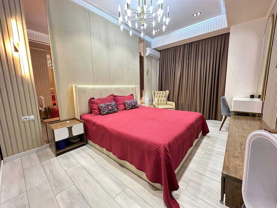 СРОЧНО 2-комнатная на МИРАБАДЕ около Цум / Голубые Купола