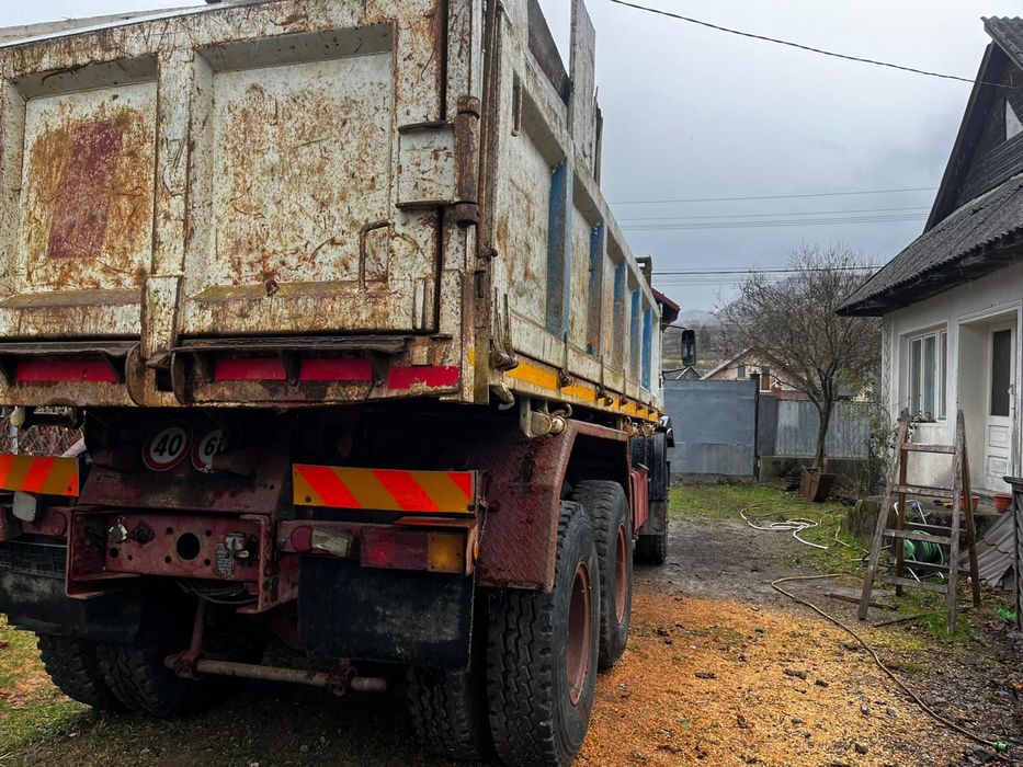 IVECO  Basculabil  6x4