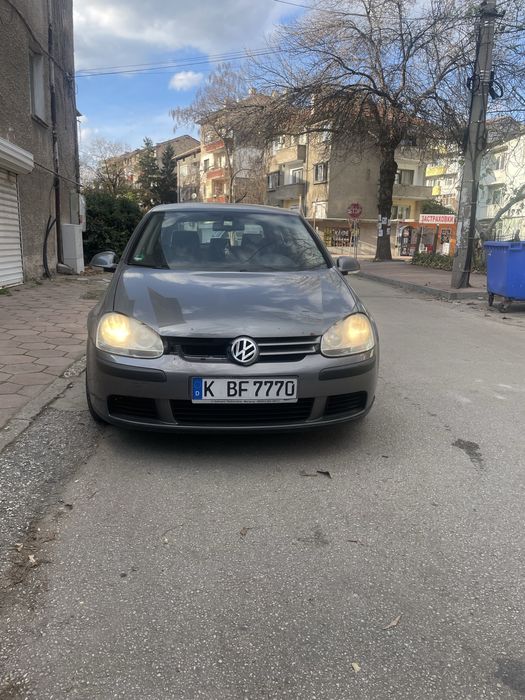 Фолтцваген Голф 5