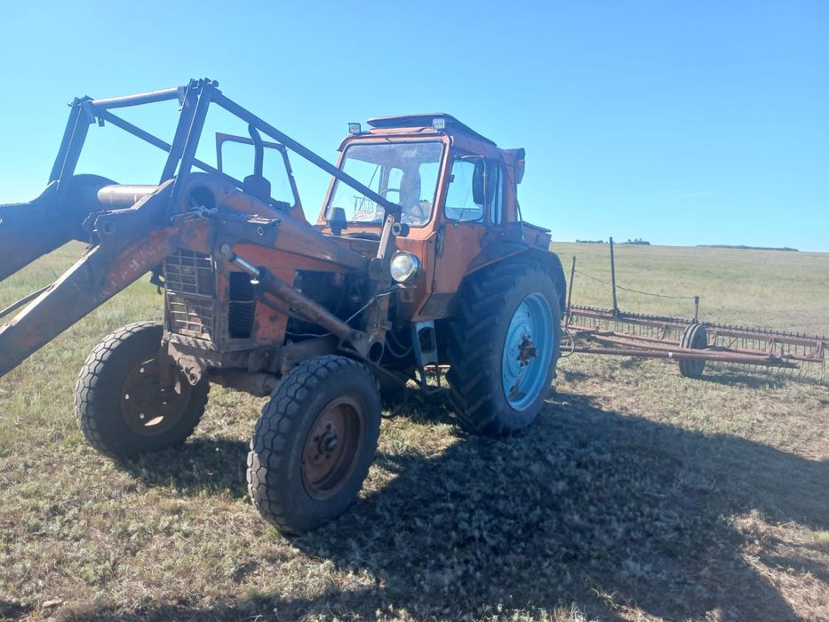 Продам МТЗ-80 с КУНом, тележка, косилка, волокуша