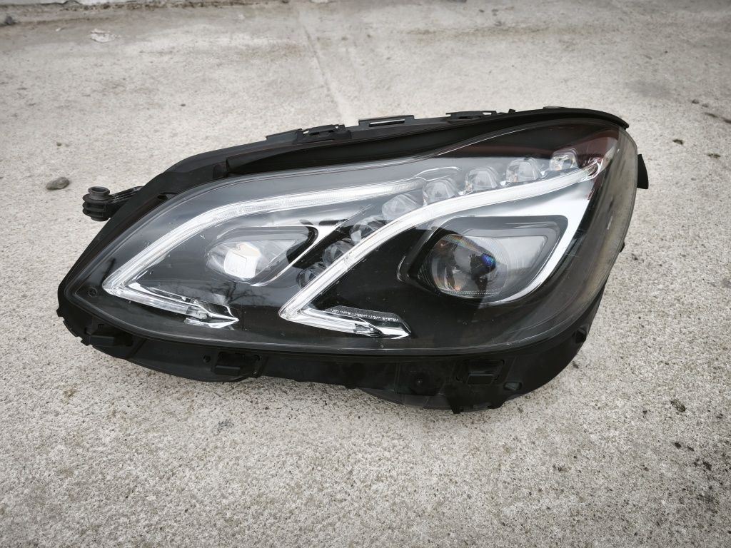 Ляв фар Mercedes Е клас W212  Full LED