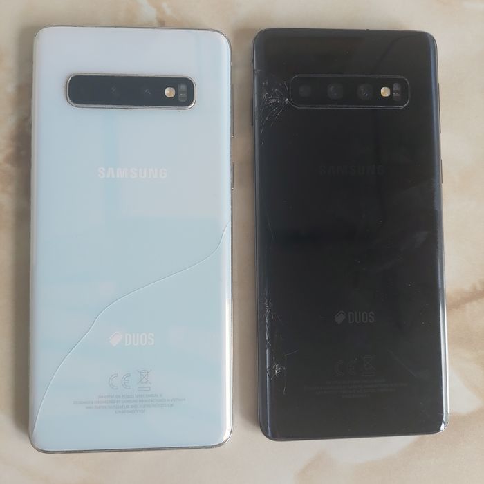 [S10] Vând două Samsung Galaxy S10 sparte, pentru piese //poze reale