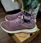 Skechers dama nr 36!