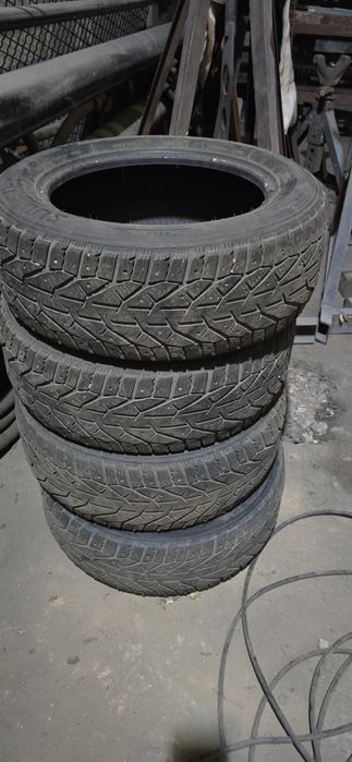 Зимняя резина шипованная.Kormoran SUV Stud