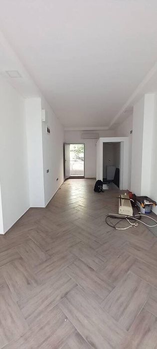 Магазин, под наем, Център