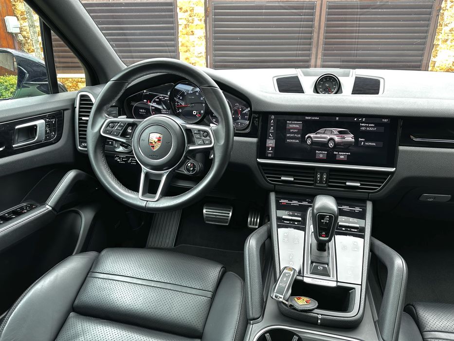 Porsche Cayenne S 440