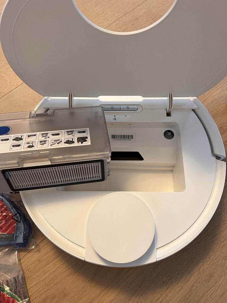 Robot aspirator Rowenta X-Plorer Serie 95
