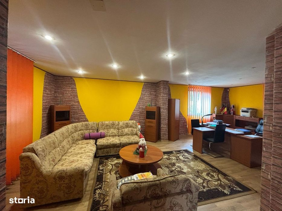 Ungheni - Vanzare casa 5 camere - Str. Principala