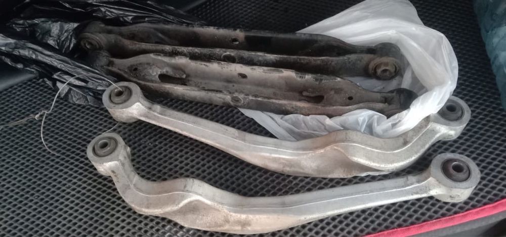 Рычаги на Nissan X Trail