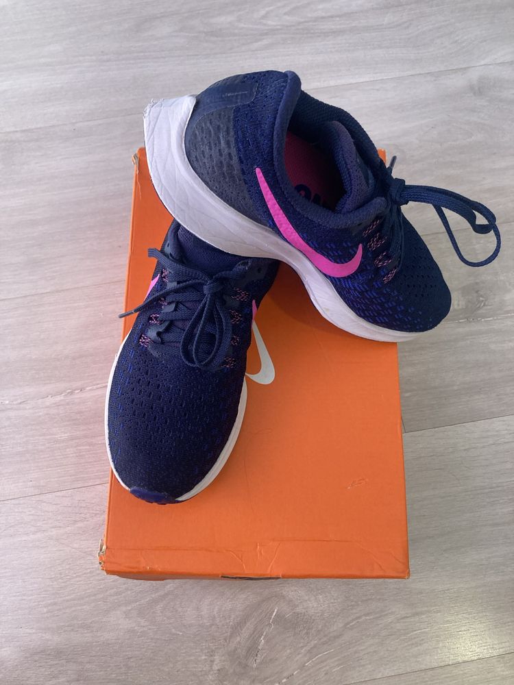 Детски маратонки Nike