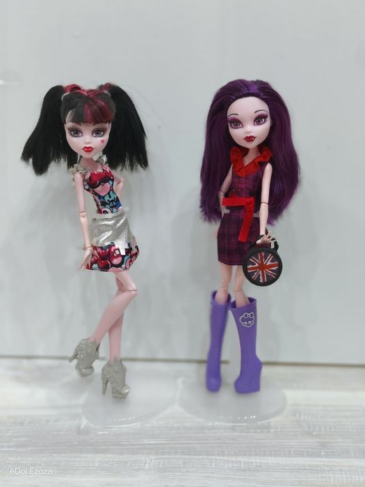 Элизабет Дракулаура Elissabat London Monster high