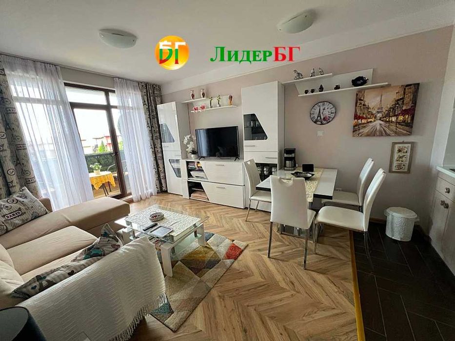 Продава се Двустаен апартамент в Свети Влас - 55 кв.м за 1910 €/кв.м - Снимка #1