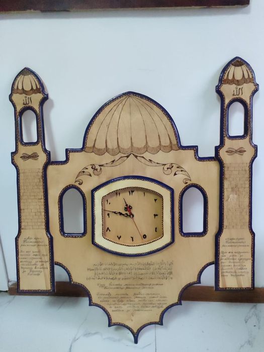 Қабырға сағат сатылады